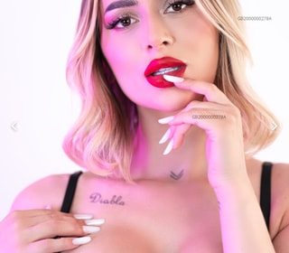 escort Aline Girl