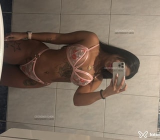 escort Carol Brazilian
