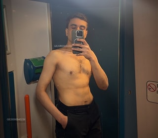 Escort Mickey in United Kingdom , London - Europe