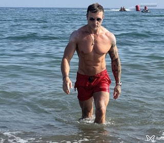 Escort Chrisbbrown in United Kingdom , London - Europe