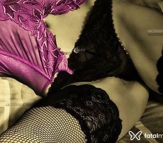 Escort Scarlet in United Kingdom , London - Europe