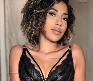 Escort Sophie in United Kingdom , London - Europe