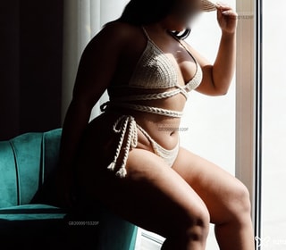 Escort Valentina Tenday in Portugal , Queluz - Europe