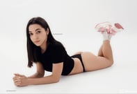 Chloe Acompanhante Chloe - Cabeçalho