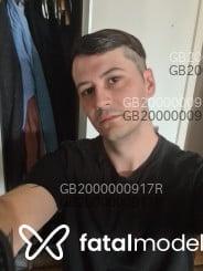 Acompanhante Mike - Perfil