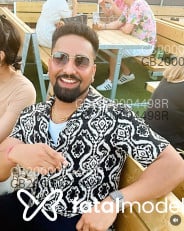 Acompanhante Sam - Perfil