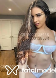 Escort Nadiath in Paris, France - Europe